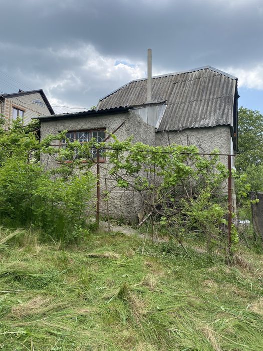 Продам дачу, земельна ділянка з будинком
