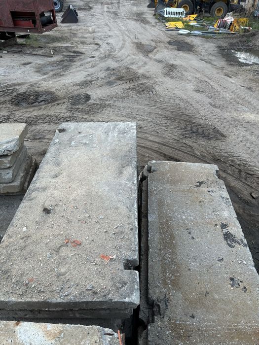 Płyty drogowe transport