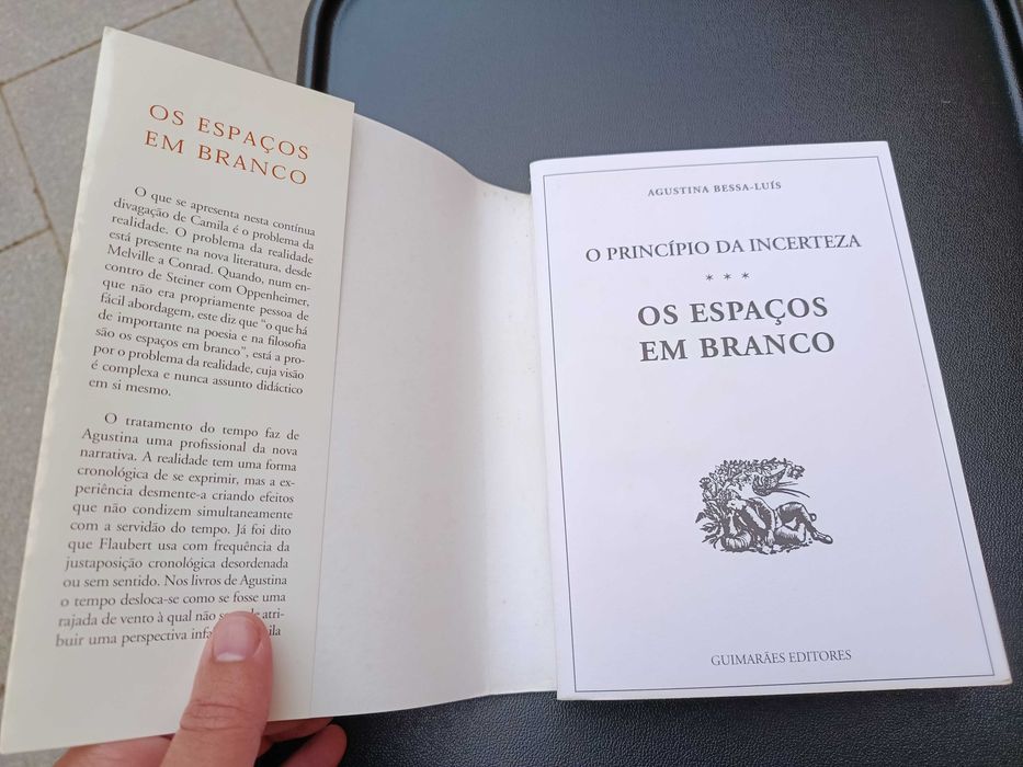 Livro "Os Espaços em Branco", de Agustina Bessa-Luís