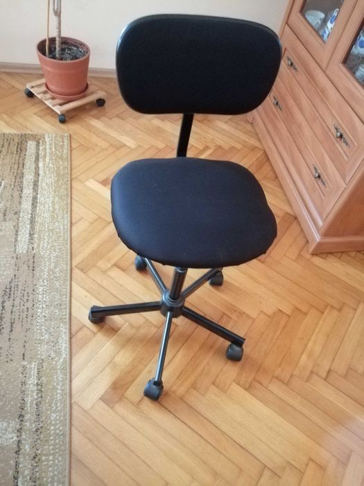 Krzesło obrotowe biurowe