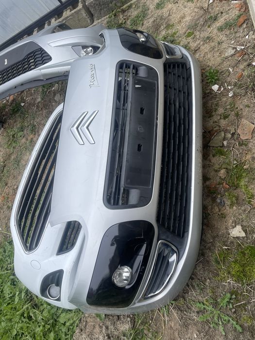 Бампер Сітроен С3 Пікассо Citroen C3 Picasso 2008-2012
