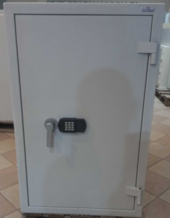 Sejf kasa pancerna transferowa Metalkas III klasa, 800 kg