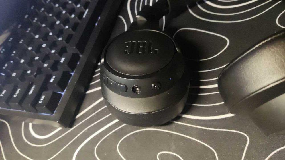 Бездротові Навушники JBL Tune 710BT