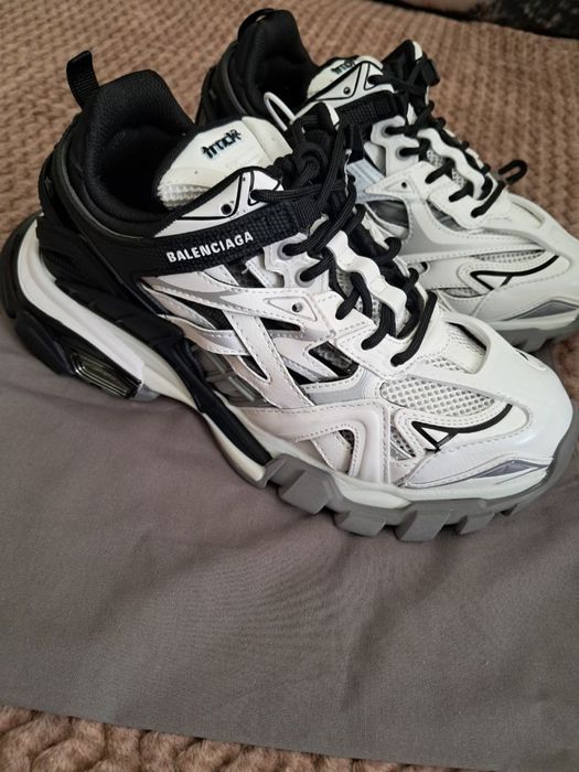 balenciaga track 2.0