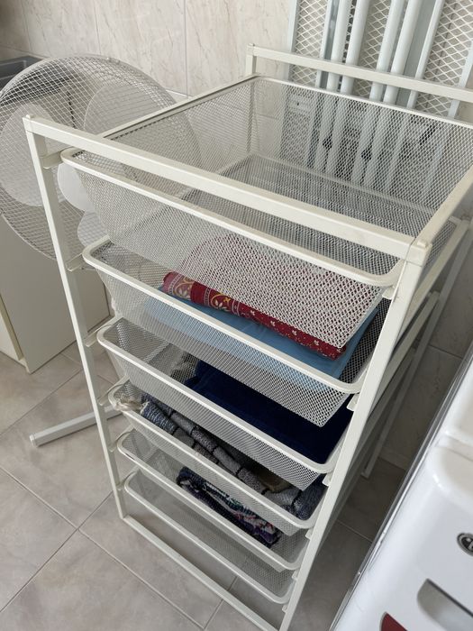 IKEA Jonaxel com cestos incluidos