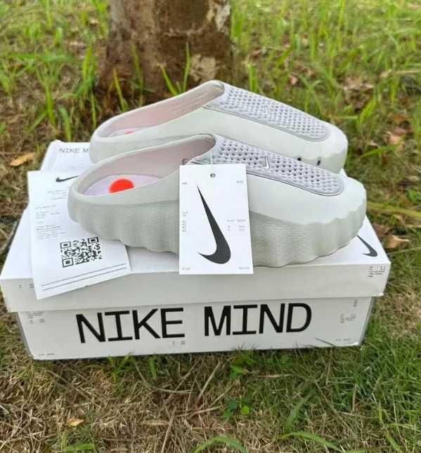 Nike Mind 001 Slide R.40