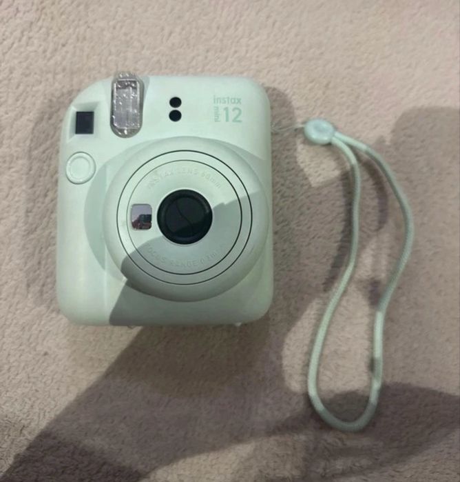 Instax mini 12.