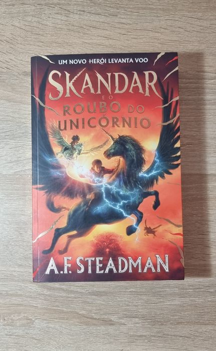 Livros coleção Skandar