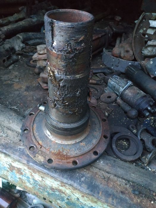 Цапфа моста газ 66