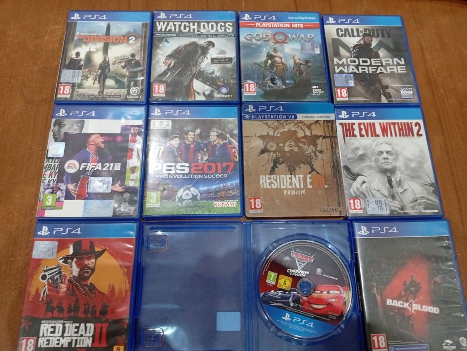 Гра диск для ps4 GTA . читайте опис