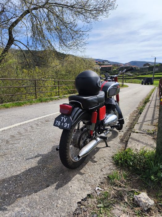 Jawa 350 Californian