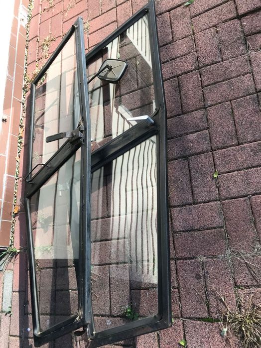 Ursus C330 Drzwi lewe i prawe