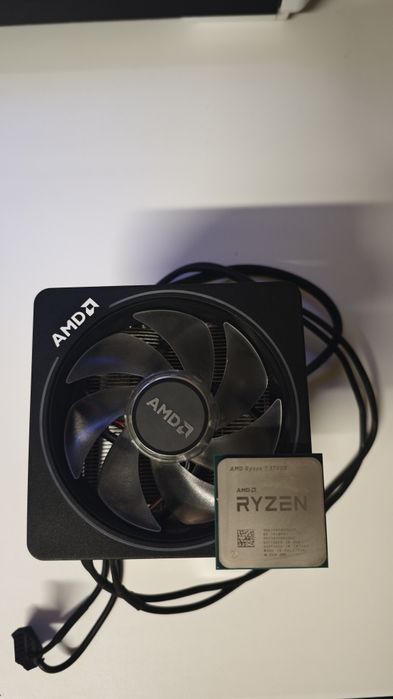 AMD RYZEN 7 3700X 8-core ( 3.6GHz-4.4GHz ) com cooler64738411390721120