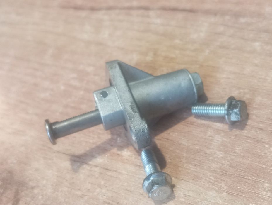 Napinacz rozrządu Aprilia SX 125 napinacz łańcuszka chydrauliczny