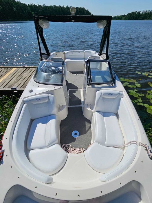 Łódź motorowa REGAL 2000 z przyczepą