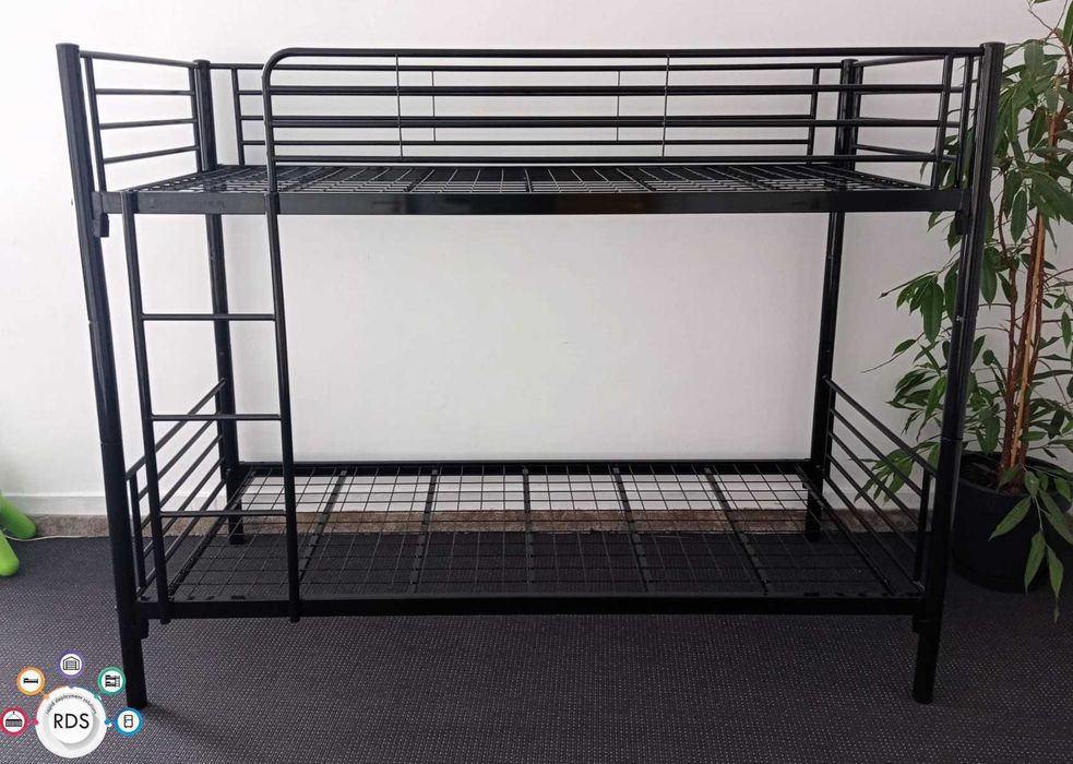 Łóżko metalowe piętrowe z materacami hotelowe kwaterowe 200x90 cm