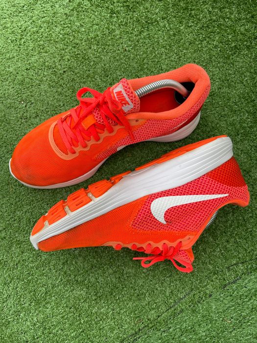Buty damskie Nike Revolution 3