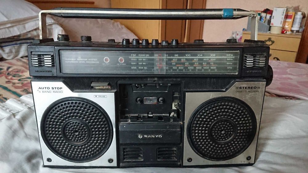 Магнітола Sanyo model no. M 4100K (торг)