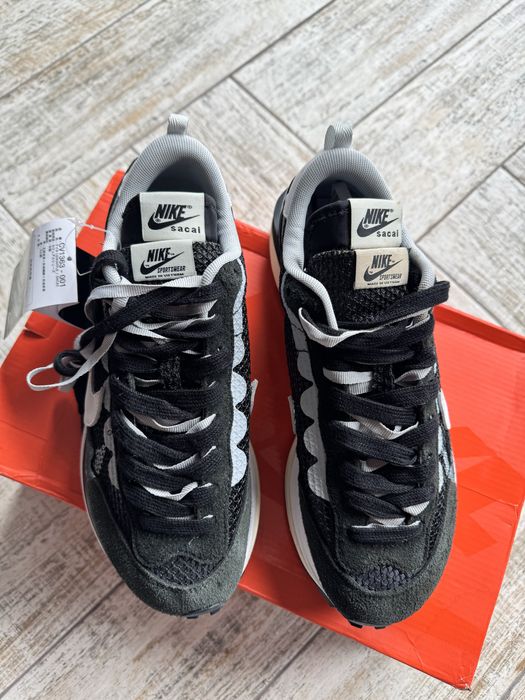 Кросівки Nike Sacai Vaporwaffle Black/White сакаи Оригинал