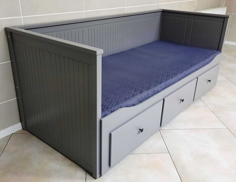 Łóżko leżanka IKEA HEMNES + 1 materac - BARDZO DOBRY STAN