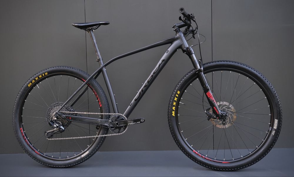 Велосипед гірський Orbea Alma H50 Sram NX RockShox