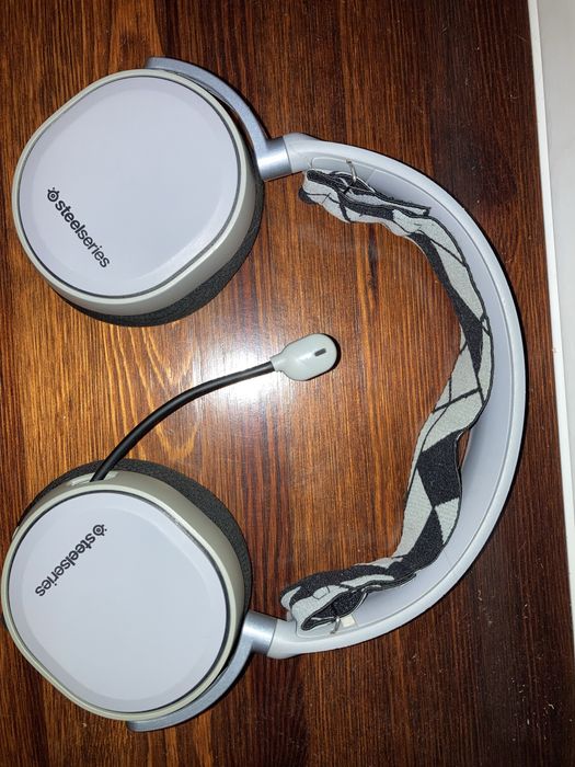 Słuchawki nauszne SteelSeries Arctis 3 szare