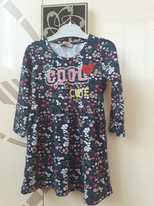 Плаття на дівчинку