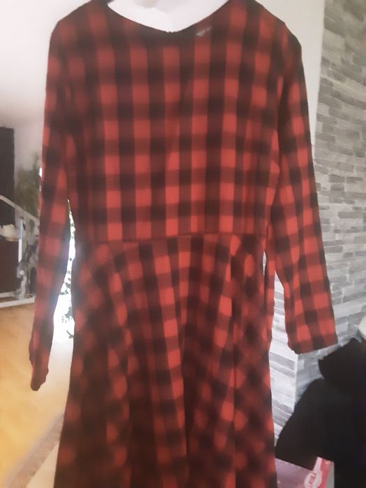 Sukienka w kratę