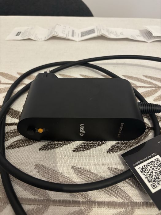 Vendo Dyson Airstrait