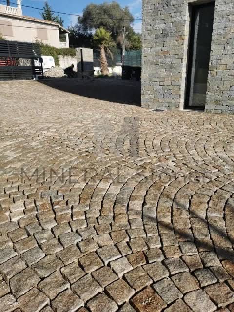 Criações e renovações de todo tipo de entradas e outros