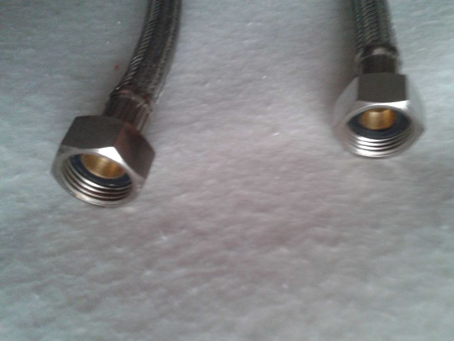 2 BICHAS/tubos de água flexível aço inox p.torneira NOVAS+oferta