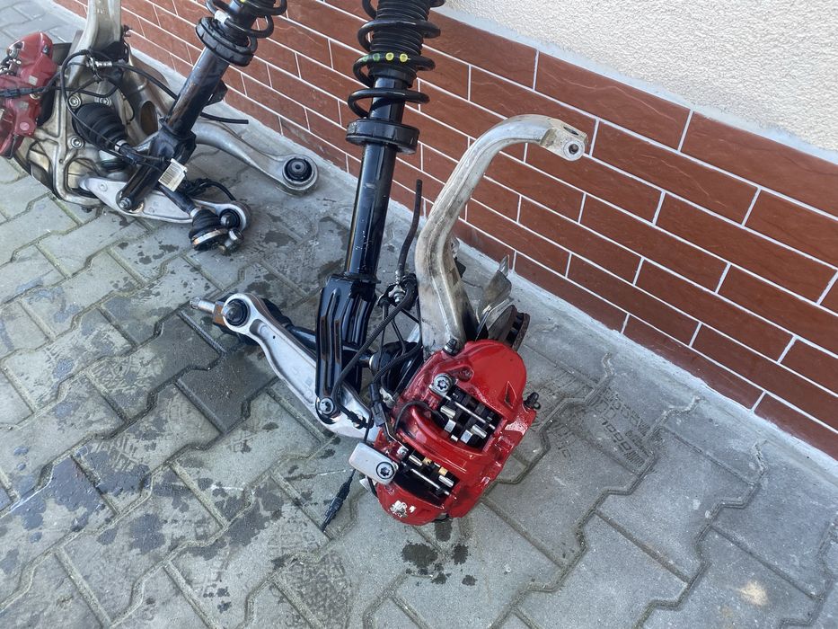 Zwrotnica Lewa Prawa Alfa Romeo Stelvio kompletna