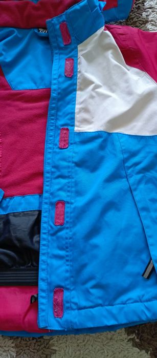 Kurtka zimowa narciarska dla dziewczynki rozmiar 122/128 Crivit