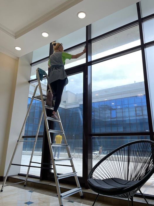 Прибирання Миколаїв. Хімчистка меблів. Миття вікон