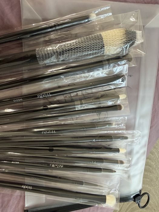 пензлики для макіяжу професійні WoBs