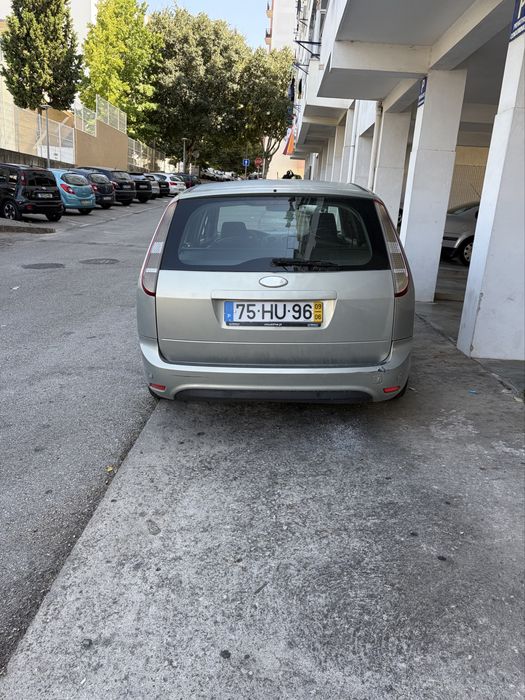 Vendo ou troco Ford Focus Sw por mota