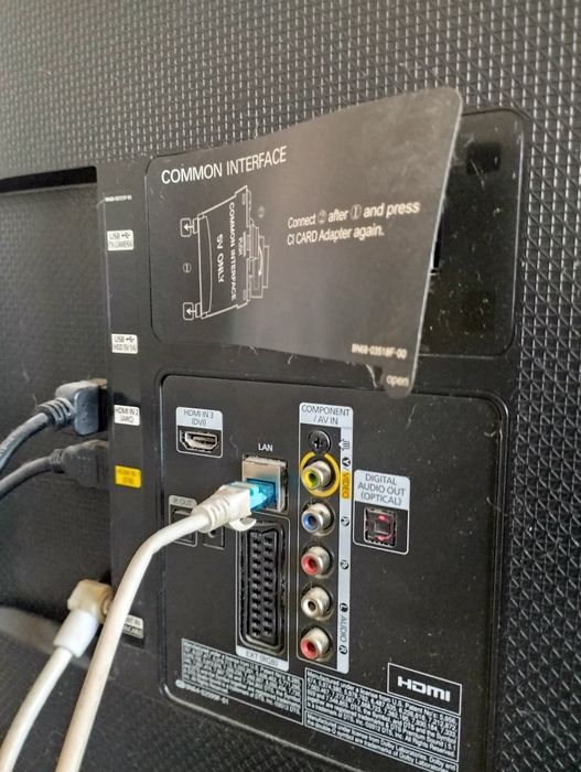 TV Samsung led  UE48H5500