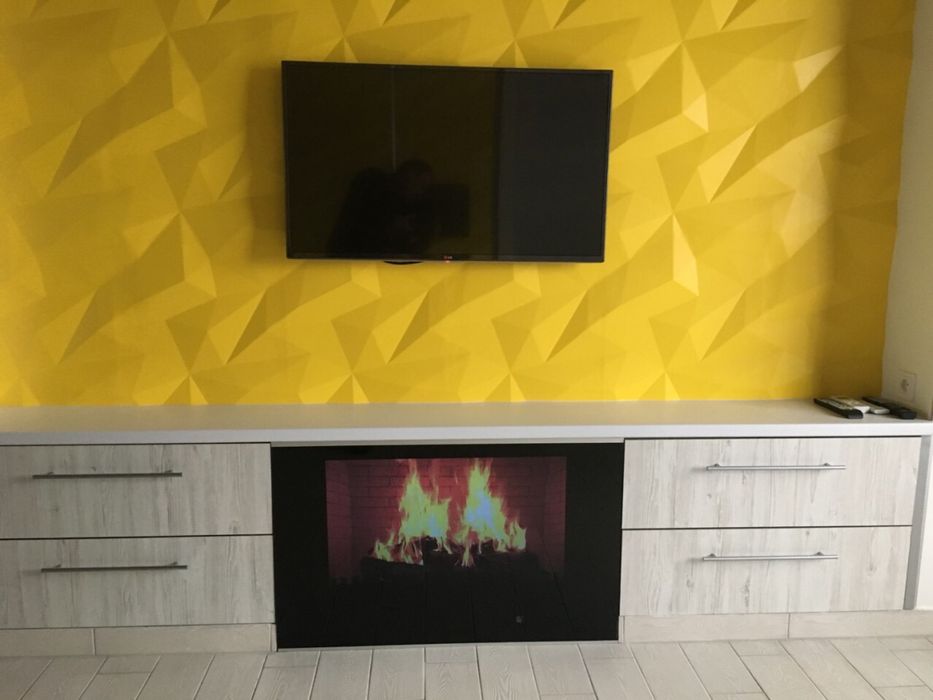 Центр #3 Yellow Wall apartment . Центр Новострой, с бомбоубежищем