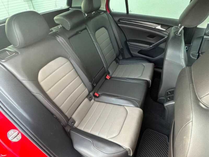 2015 Volkswagen Golf TDI SEL