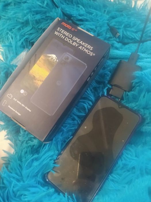 Telefon Motorola E22
