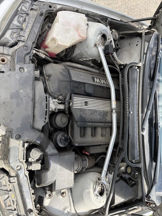 BMW 320i E46 M52