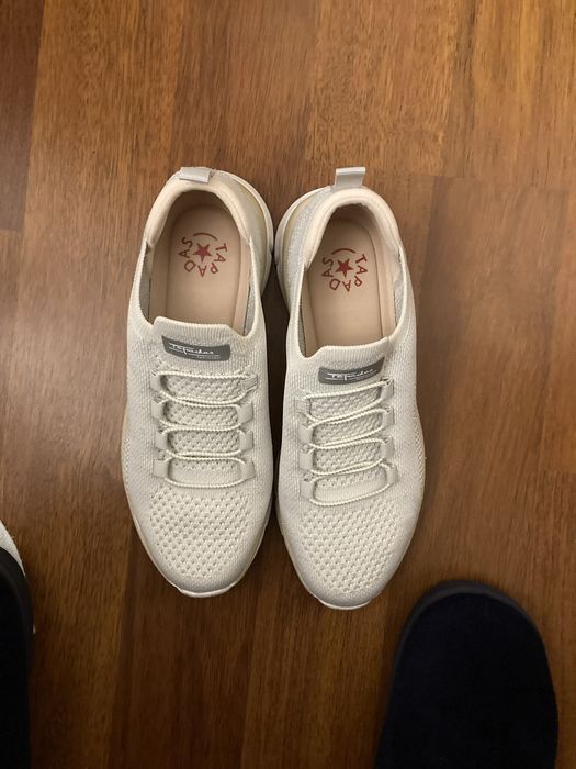 Tenis marca tapadas tamanho 40