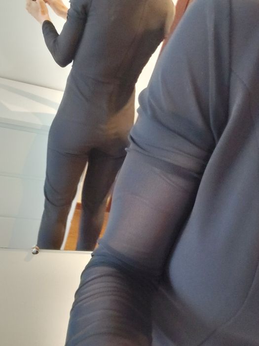 Macacão Nakuro preto tam S LINDO