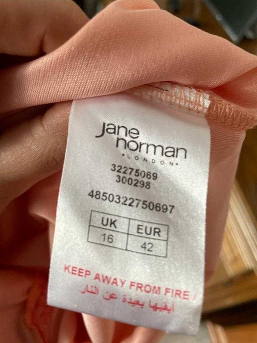 Piękna sukienka Jane Norman roz. 42-44