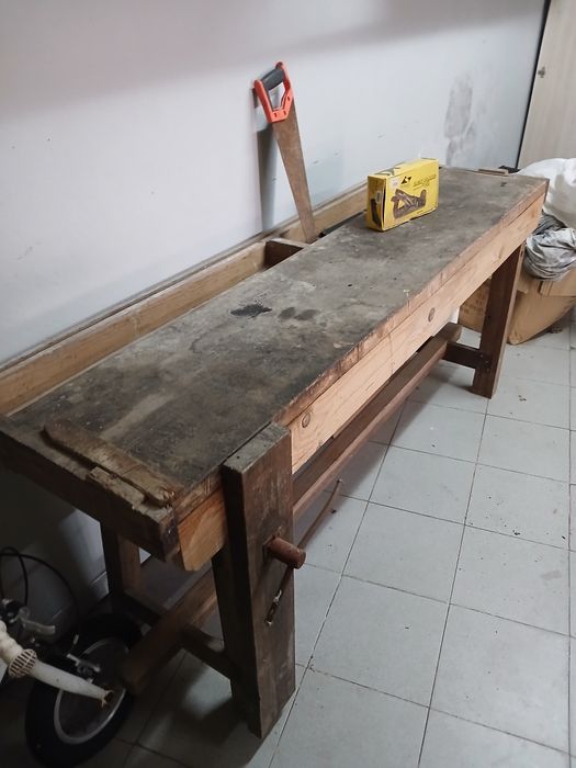 Banco de carpinteiro,  mesa de carpinteiro,  marceneiro,carpintaria, fabrica