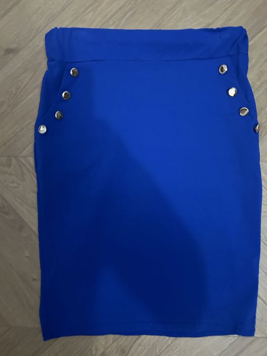 Chabrowa spódnica ołówkowa