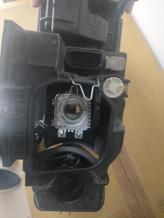 Farol Direito Xenon Audi A4 8E B6 (2001 a 2005)