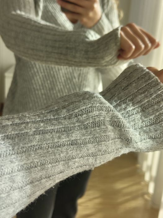 Camisola malha cinzenta Stradivarius