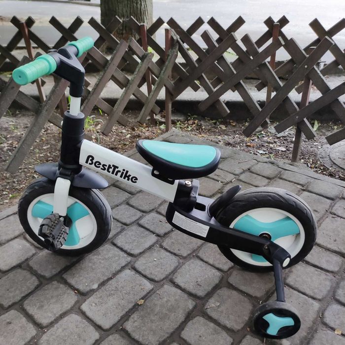 Продам дитячий велосипед-трансформер 4 в 1 Best Trike