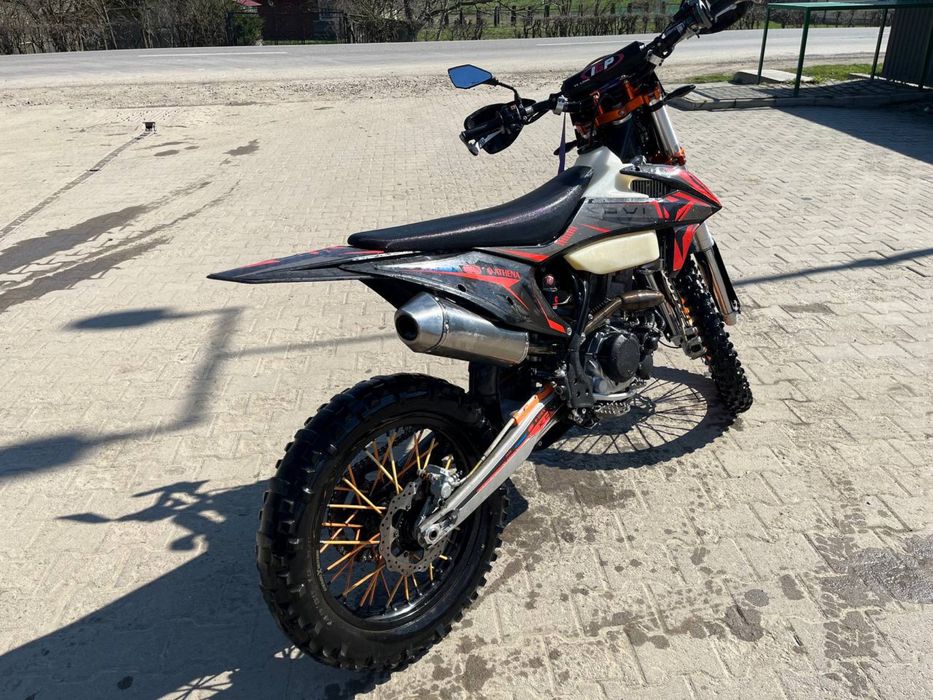 Продам мотик в дуже гарному стані нічого не потрібно робити